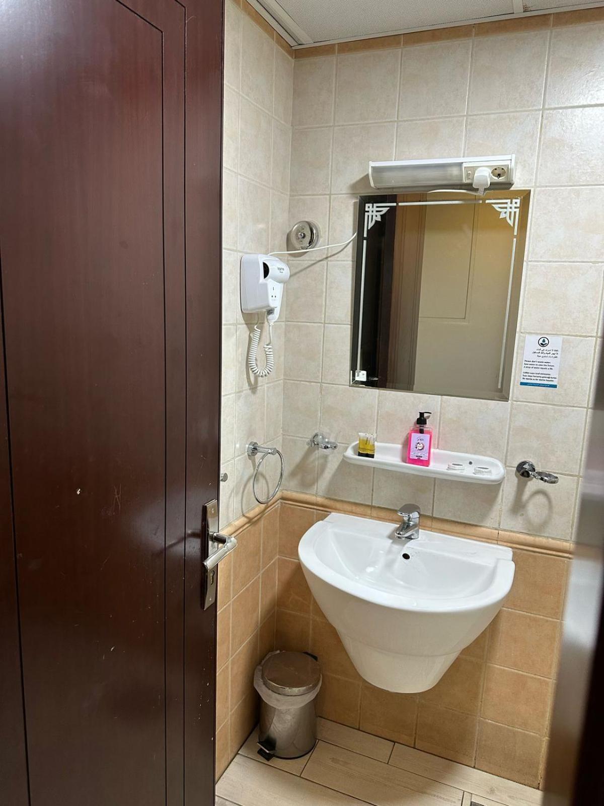 Hotel Morjan Almedina Aldhabi For Hospitality Tourism Exterior photo